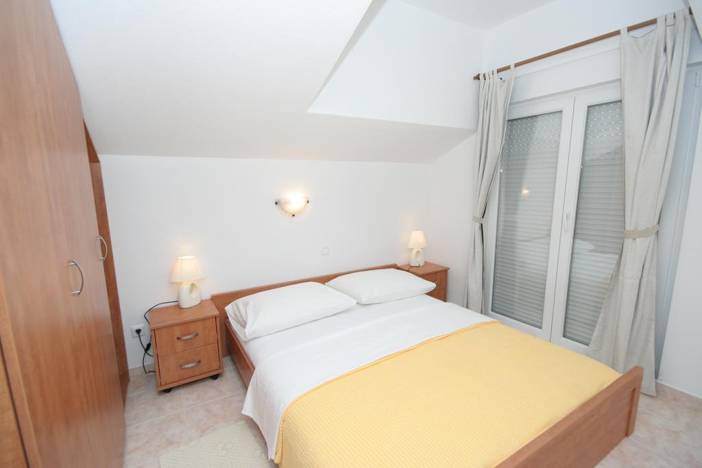 Apartments Mavarcica Trogir Habitación foto